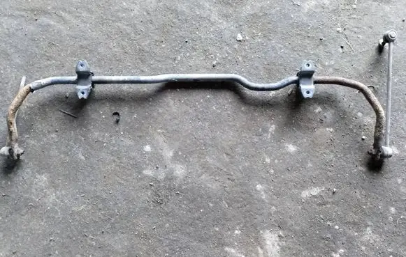 Volkswagen Golf V Front anti-roll bar/stabilizer link 1K0411303AJ 55061519