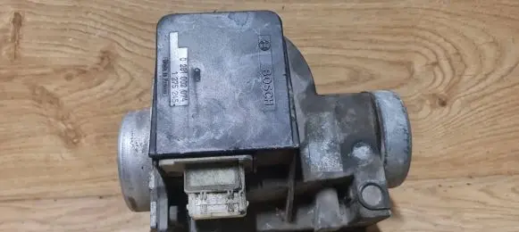 Volvo S70 V70 V70 XC Mass air flow meter 0281002074 1275245