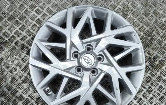 Hyundai Kona I R18 alloy rim 52910CM300