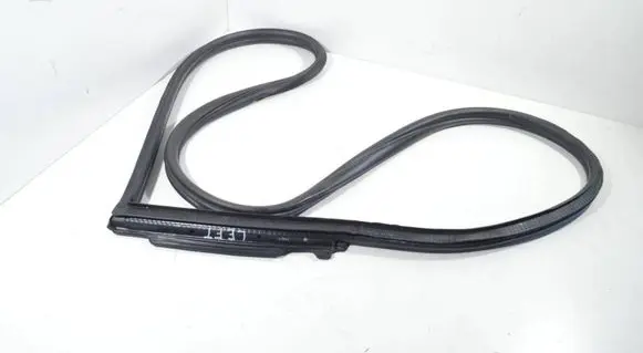 Porsche 911 996 Rubber seal front coupe door 99653707503 99653707502 99653707501