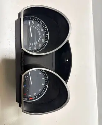 BMW Z4 E85 E86 Speedometer (instrument cluster) 102425026 25811510 6957544