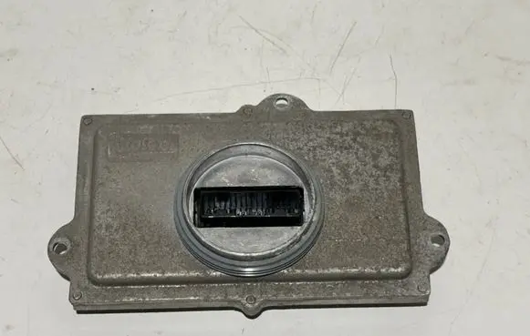 Peugeot 508 Headlight ballast module Xenon 90062307