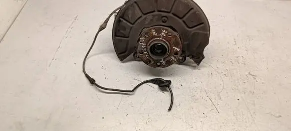 Seat Altea XL Front wheel hub 