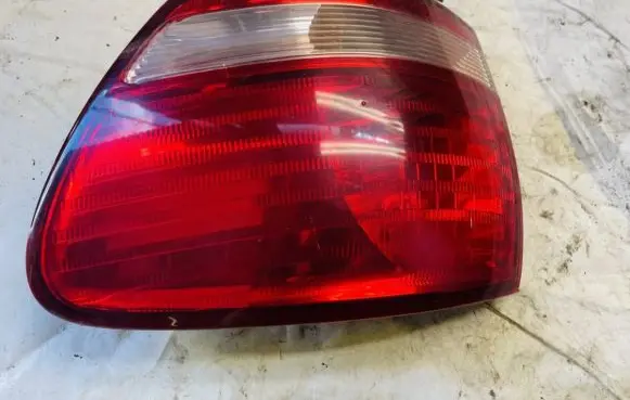 Toyota Avensis Verso Rear/tail lights