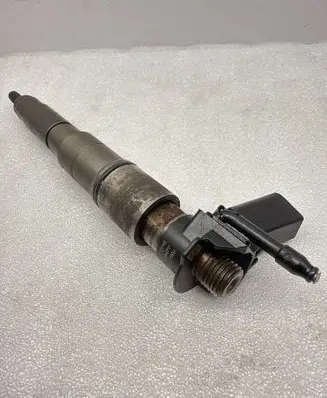 BMW 5 E60 E61 Fuel injector 7792721 061205
