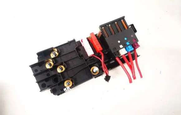 Mercedes-Benz E W211 Fuse box set 2115452601 0-1394841-1