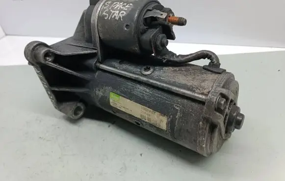 Mitsubishi Space Star Starter motor 8200064465 30620657 D7R48