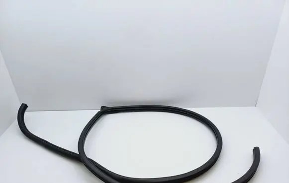Hyundai i30 Front door rubber seal 