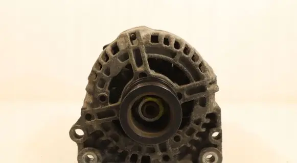 Volkswagen Polo IV 9N3 Generator/alternator 0124325013
