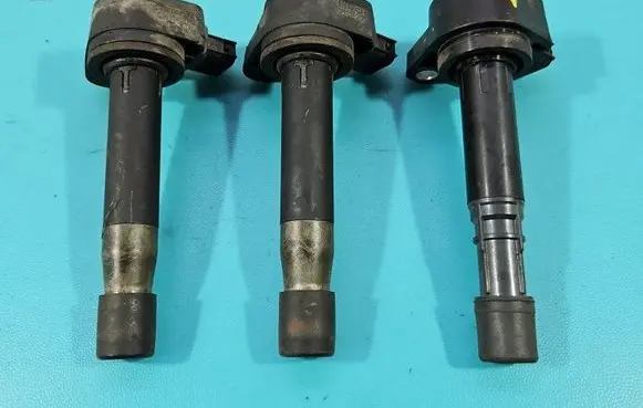 High voltage ignition coil