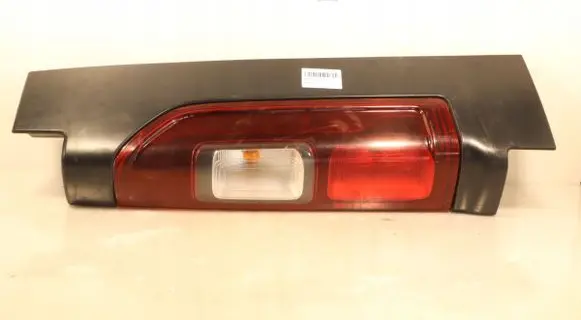 Renault Trafic III (X82) Rear/tail lights 100754A2