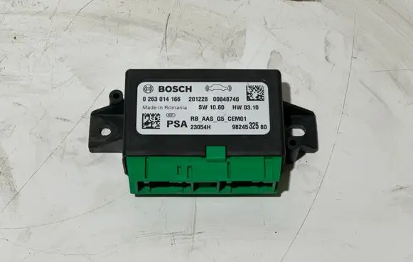 Peugeot 308 Parking PDC control unit/module 9824532580