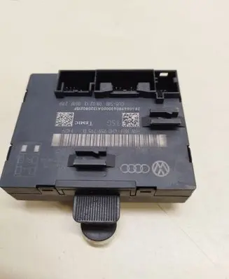 Volkswagen Touareg II Door control unit/module 4H0959795B