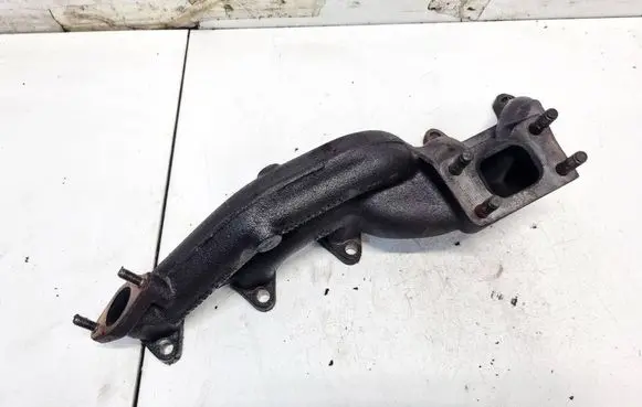Audi 100 S4 C4 Exhaust manifold 046253033A