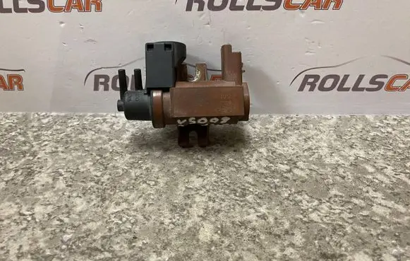 Volvo V50 Turbo solenoid valve 6G9Q9E882CA 70177100