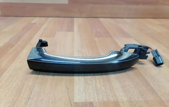 Rear door exterior handle