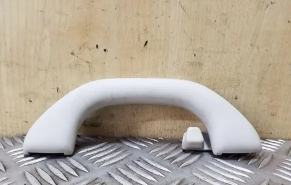 Rear interior roof grab handle