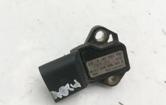 Volkswagen Phaeton Air pressure sensor 02810024401 038906051C