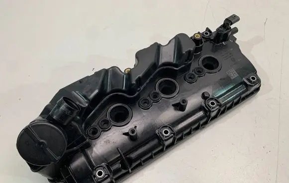 Audi A8 S8 D5 Rocker cam cover 059103470DG