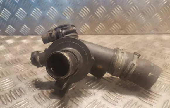 Mercedes-Benz E W212 Thermostat 6512001715