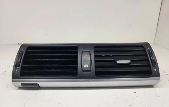 BMW X5 E70 Dash center air vent grill 01177941 773201 0117798