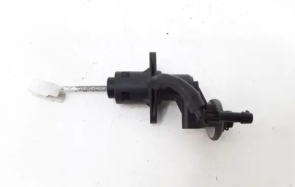 Audi A4 S4 B6 8E 8H Clutch master cylinder 8E2721401AC