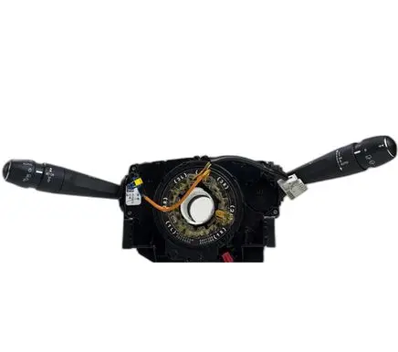 Citroen C4 II Picasso Tailgate/trunk/boot open switch