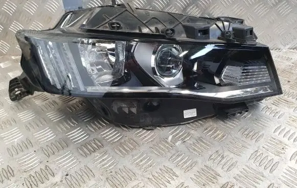 Peugeot 508 II Headlight/headlamp