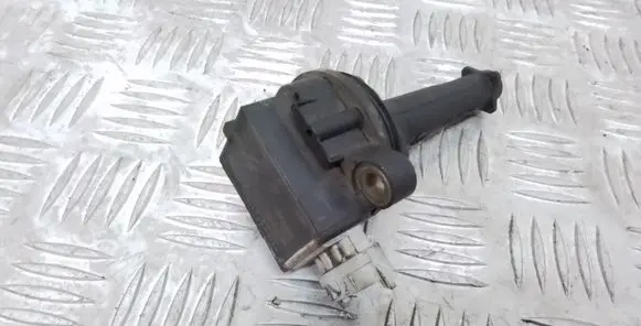 Volvo S40 High voltage ignition coil 8677837