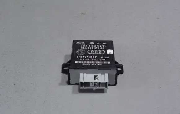 Audi A3 S3 8P Light module LCM 8P0907357F