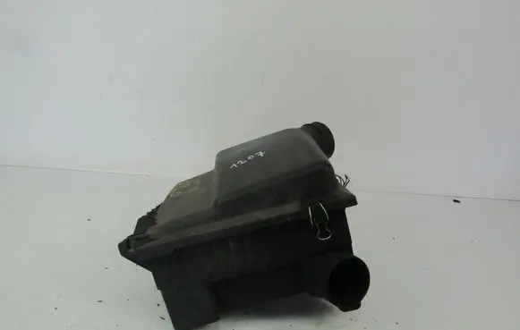 Mercedes-Benz Vito Viano W638 Air filter box 