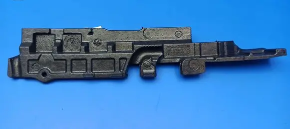 Trunk/boot lower side trim panel