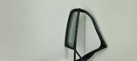 Volkswagen Amarok Rear vent window glass 43R001108