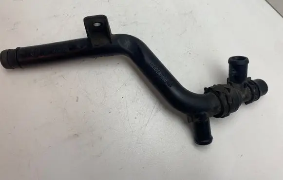Audi A6 C7 Engine coolant pipe/hose 03L121065K