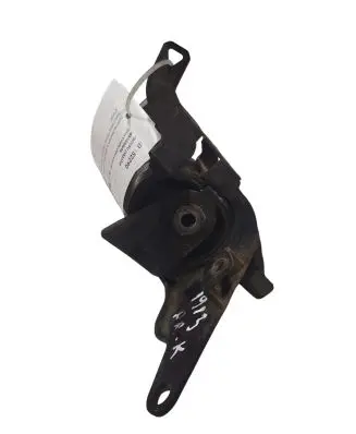 Toyota Corolla Verso E121 Engine mount bracket