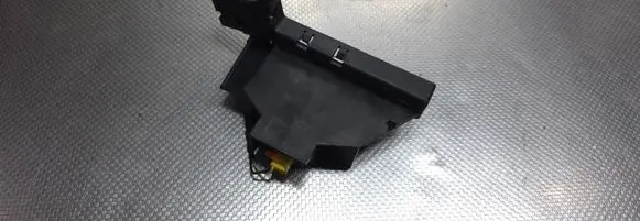 Audi A6 S6 C6 4F Battery relay fuse 4F0915519