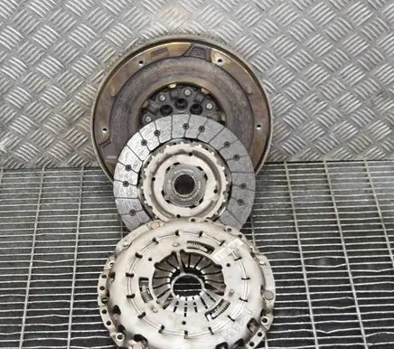 BMW 2 F22 F23 Clutch set kit 7603849 7641237
