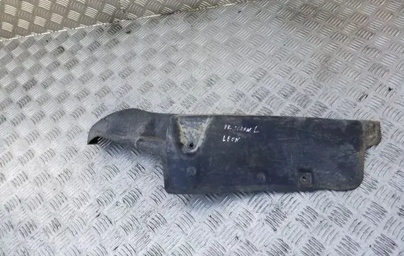 Seat Leon (1P) Fender end trim 1P0853969