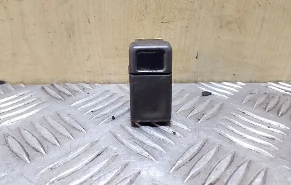 Fog light switch