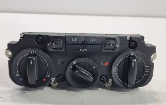 Volkswagen Golf V Climate control unit