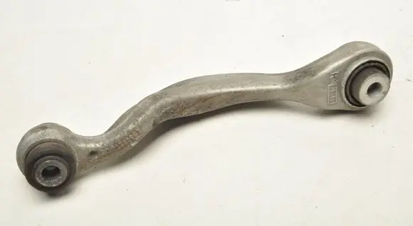BMW i4 Rear control arm 8834820