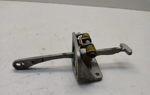 Audi A2 Rear door check strap stopper