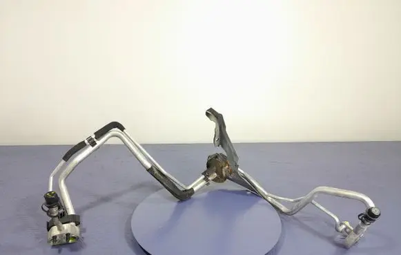 Volvo V60 Air conditioning (A/C) pipe/hose