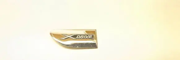 BMW 7 F01 F02 F03 F04 Fender model badge letters 