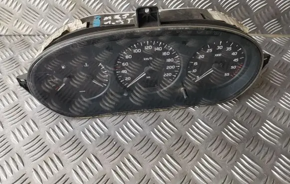 Renault Megane I Speedometer (instrument cluster) 7700847784 7700847784D