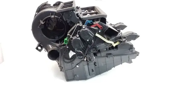Volvo V60 Interior heater climate box assembly housing 31332112 6G9N19B555AAA 20110302A