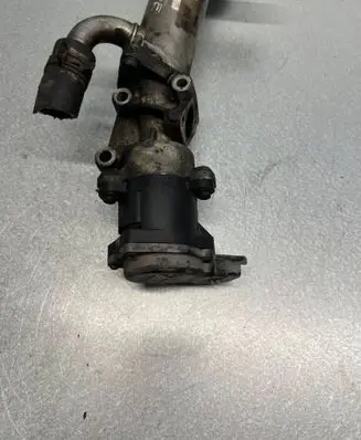 Jaguar S-Type EGR valve cooler ---
