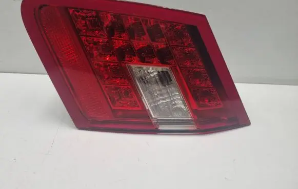 Mercedes-Benz E W212 Tailgate rear/tail lights A2128200864
