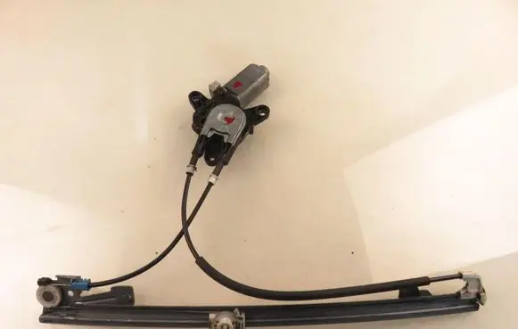 Citroen Jumpy Front door window regulator with motor 111387