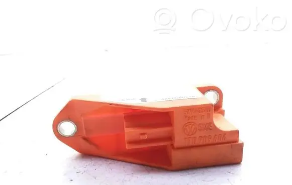 Volkswagen Touran I Airbag deployment crash/impact sensor 1T0909606